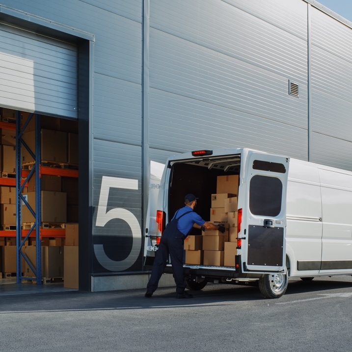 Lieferwagen, Lager, Kartons, Rampenbereich, Logistik